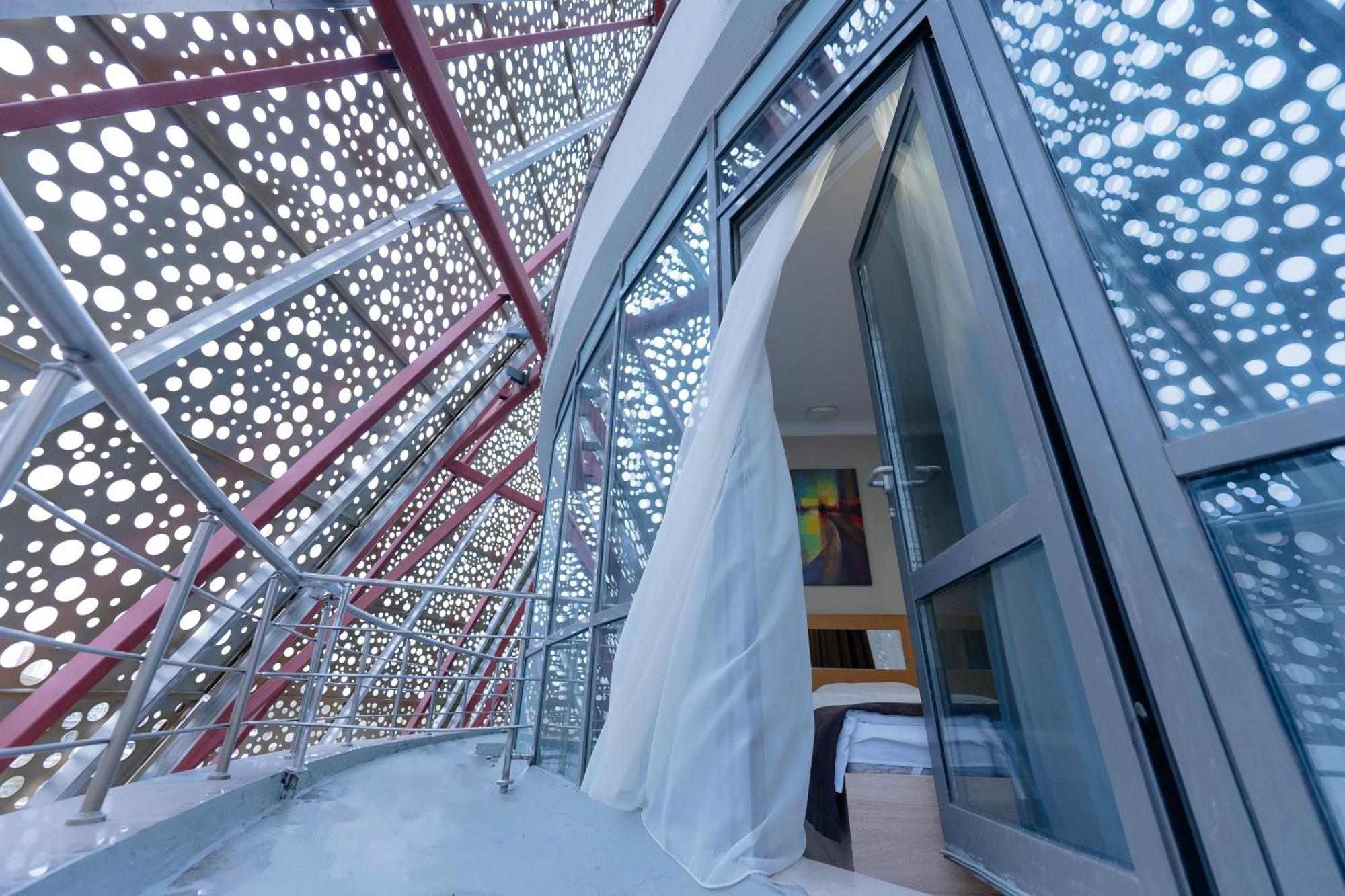 Alau Hotel Astana Luaran gambar